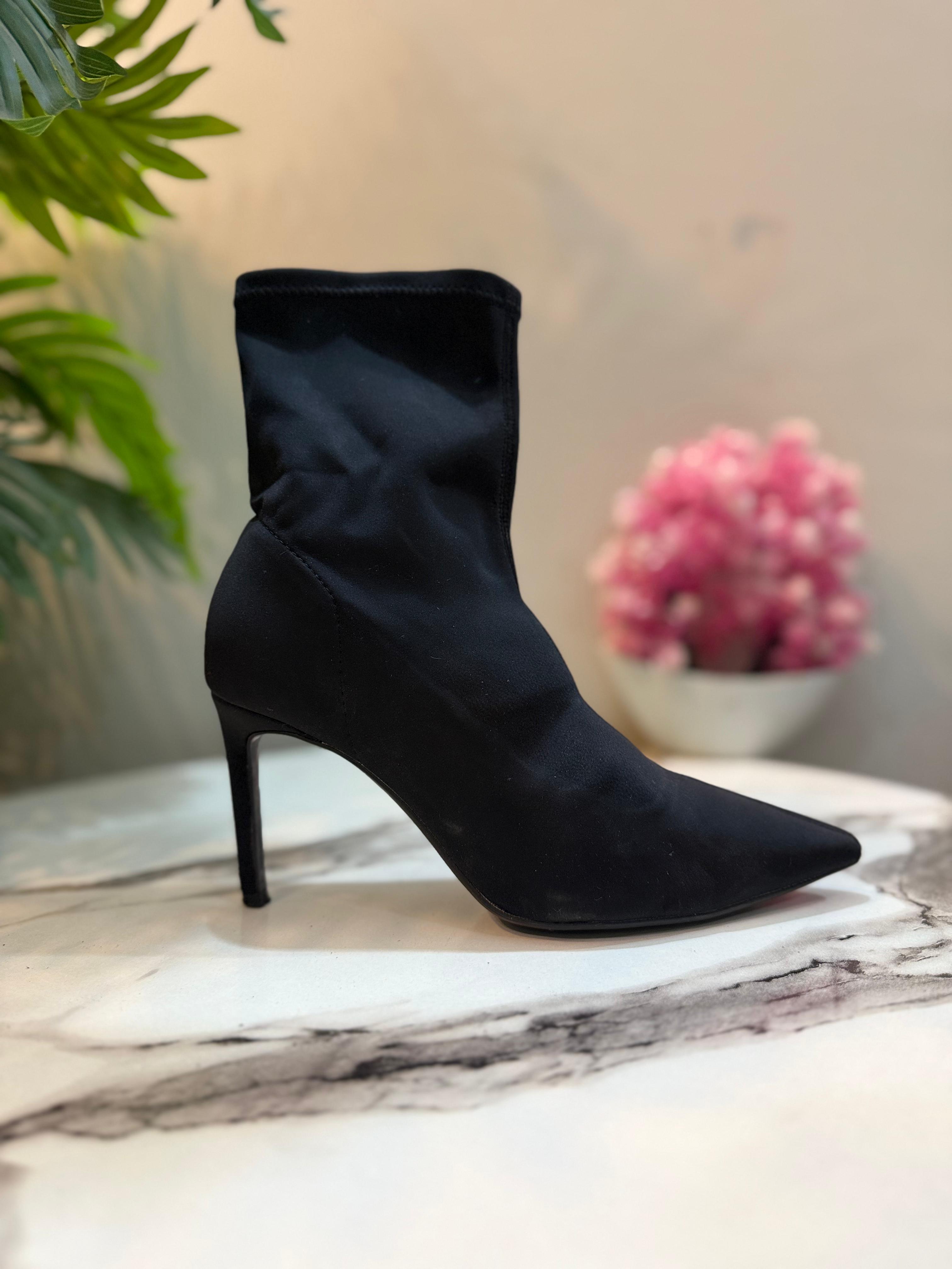 Black satin ankle boot (stradivarius)