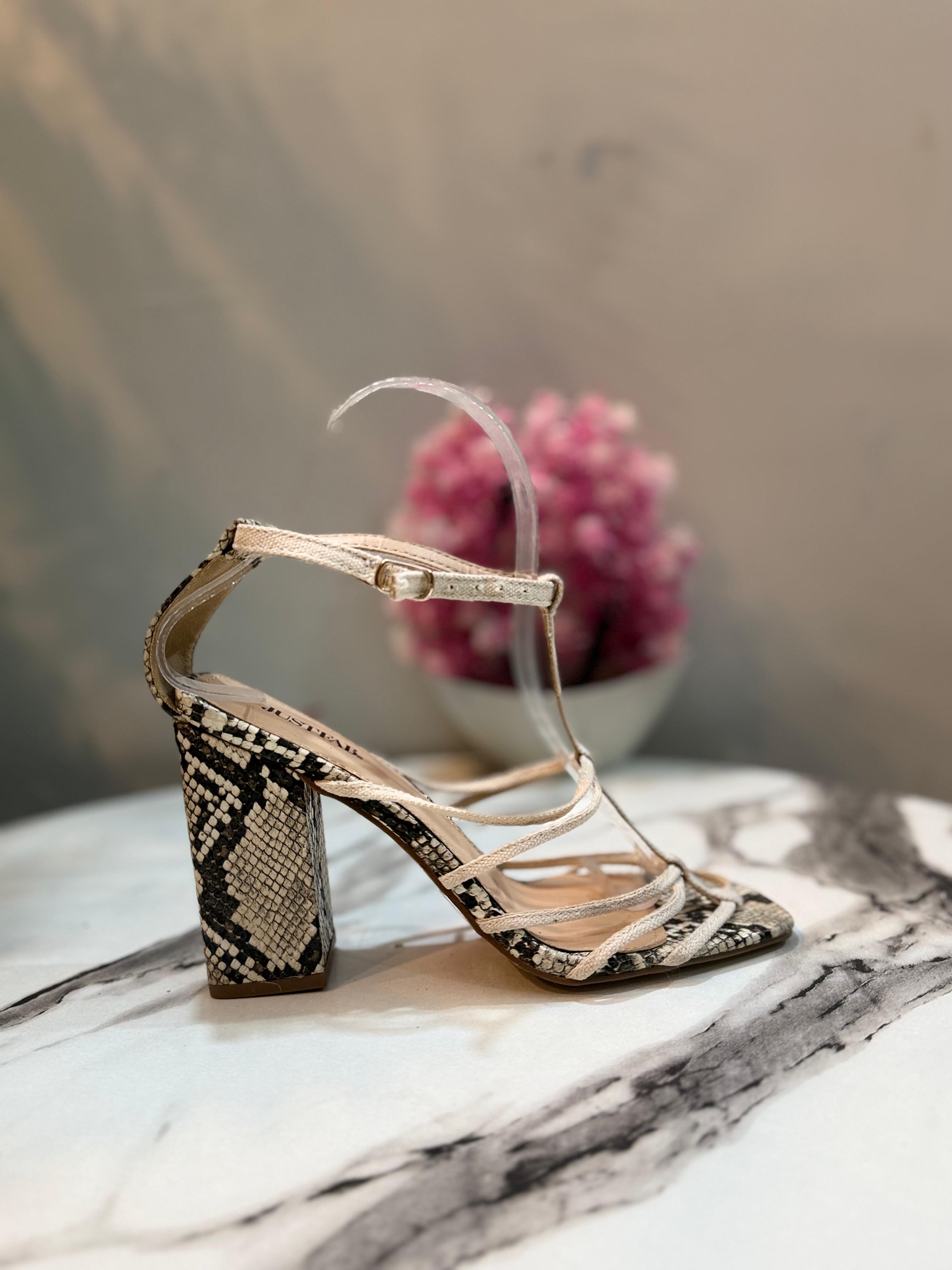 Justfab