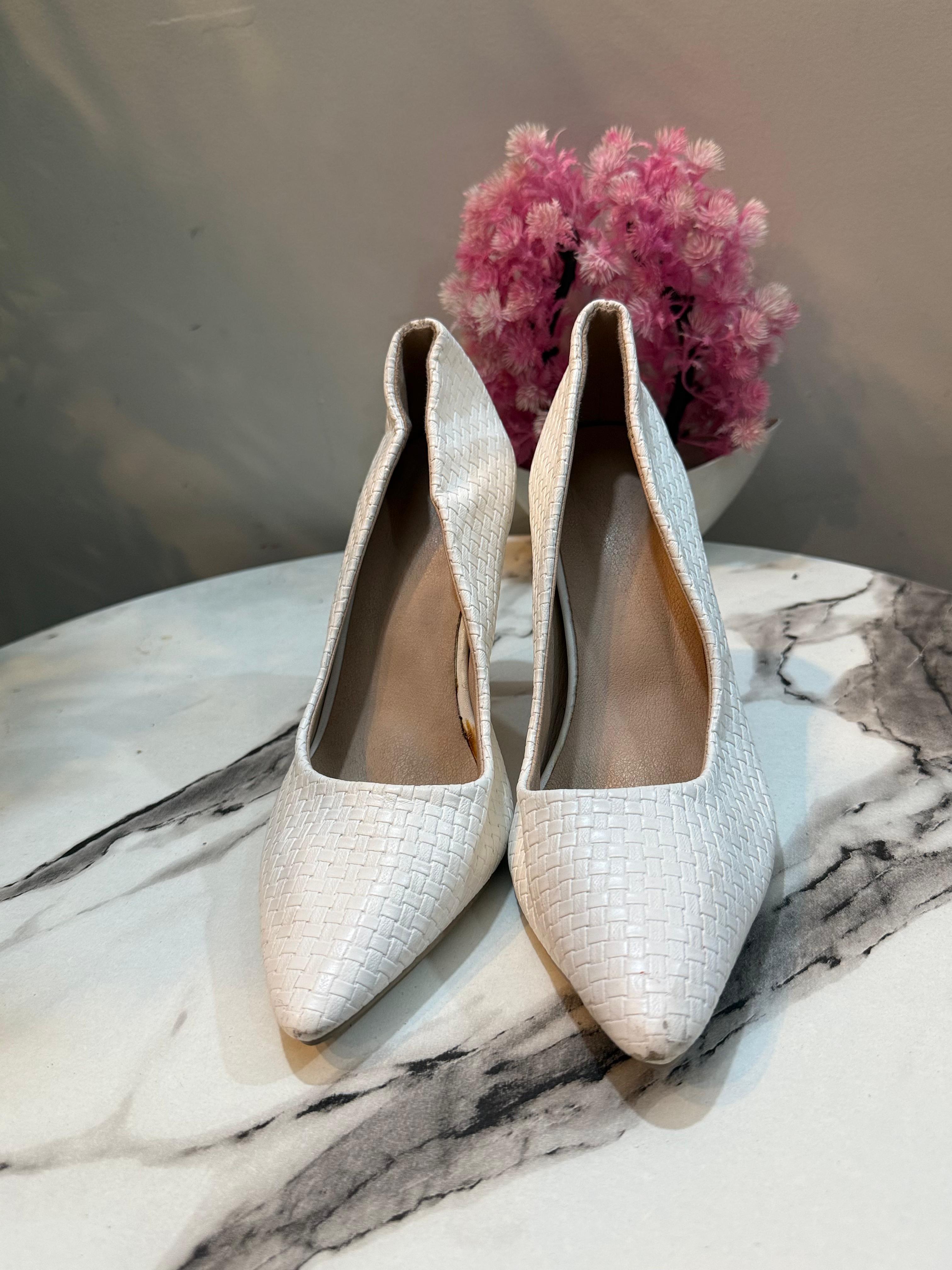 White coat shoe