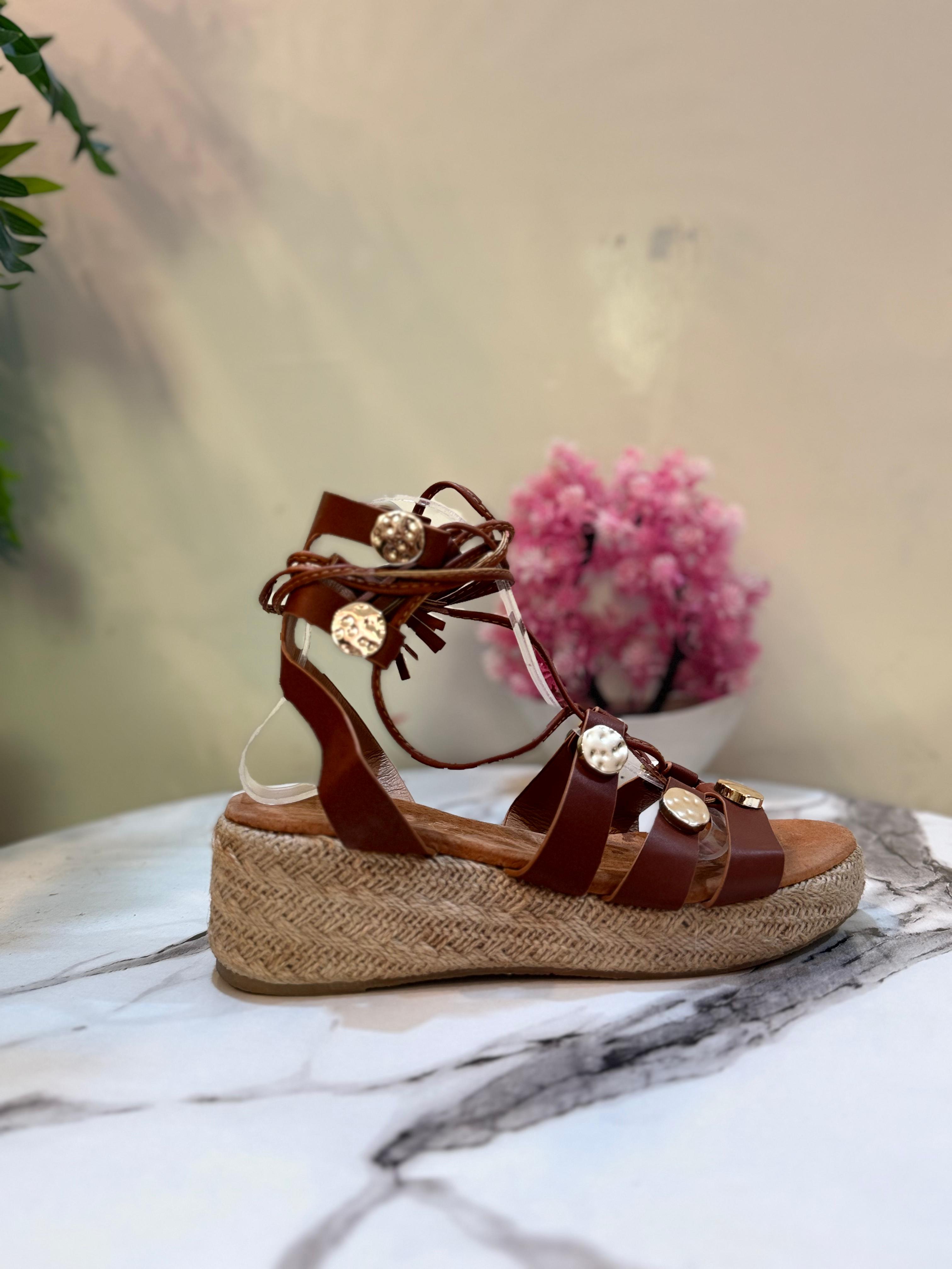 Brown laceup