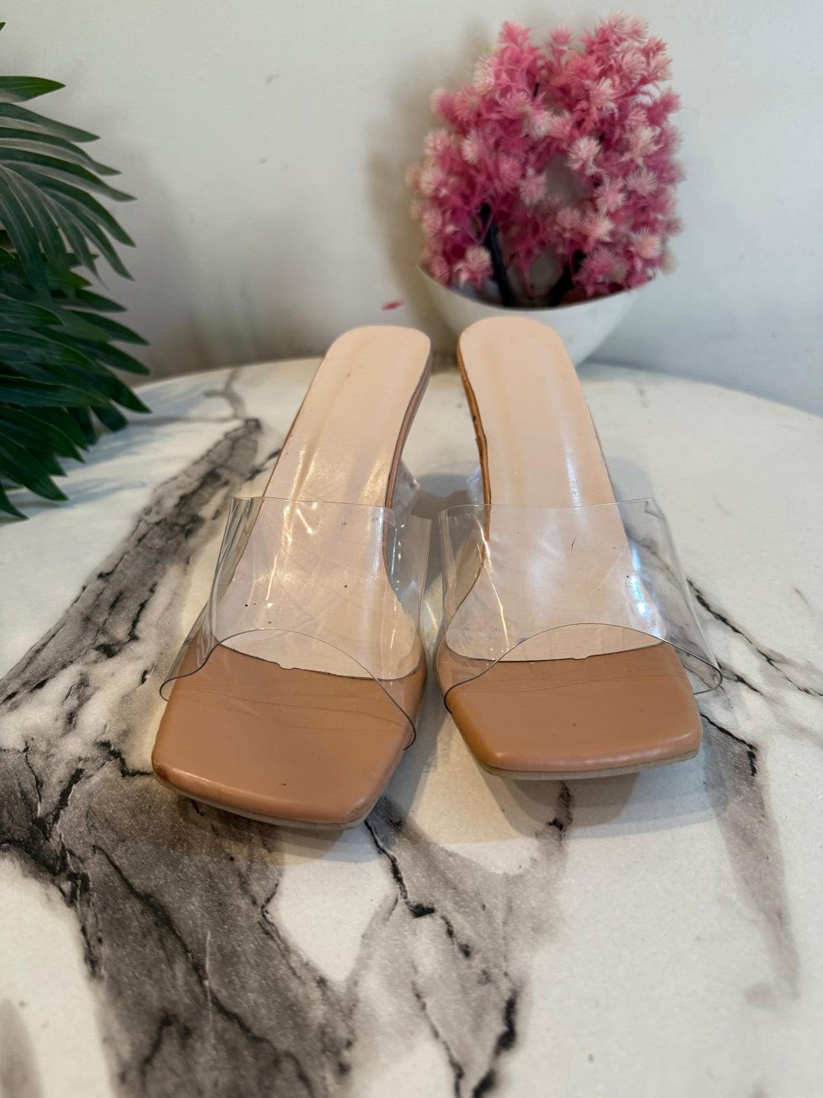 Skin transparent kitten heel