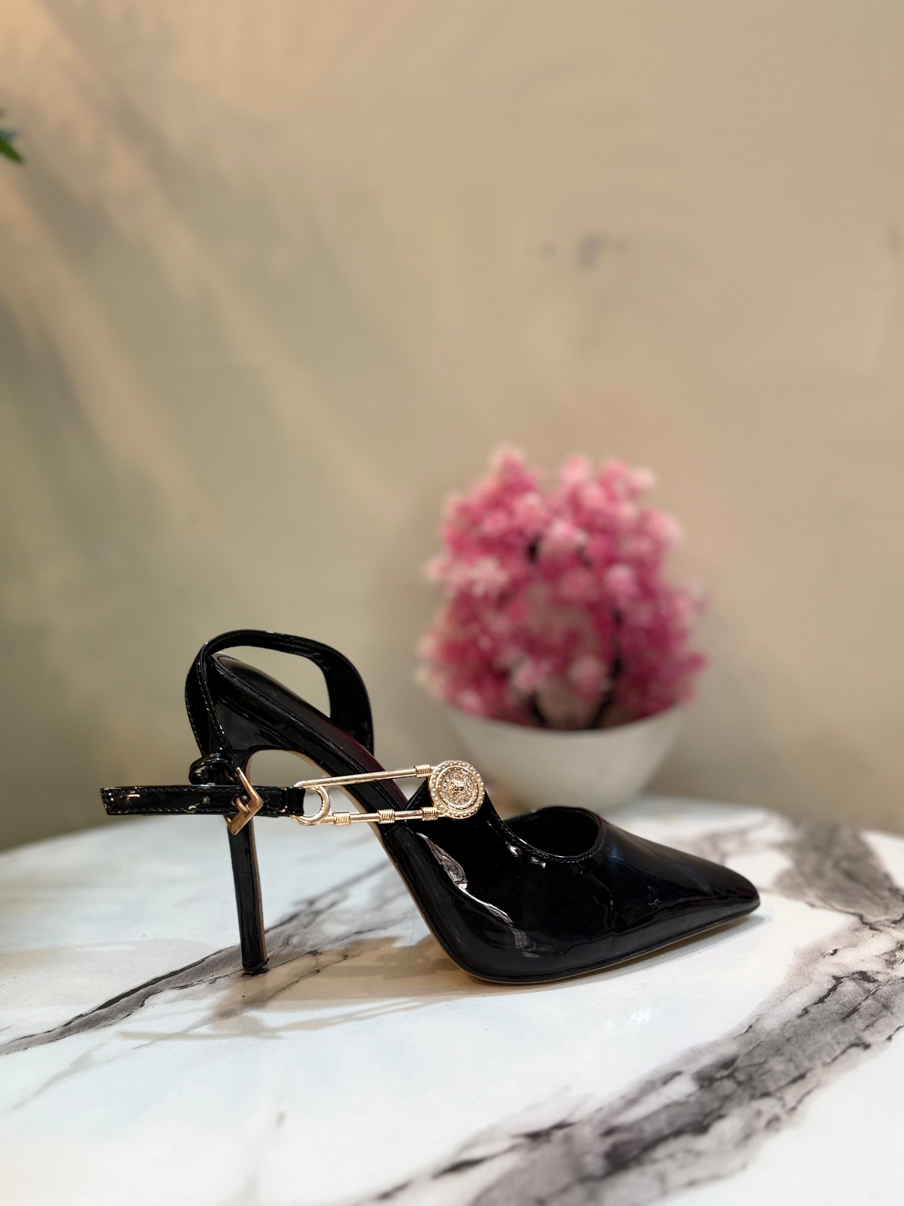 Black coat shoe