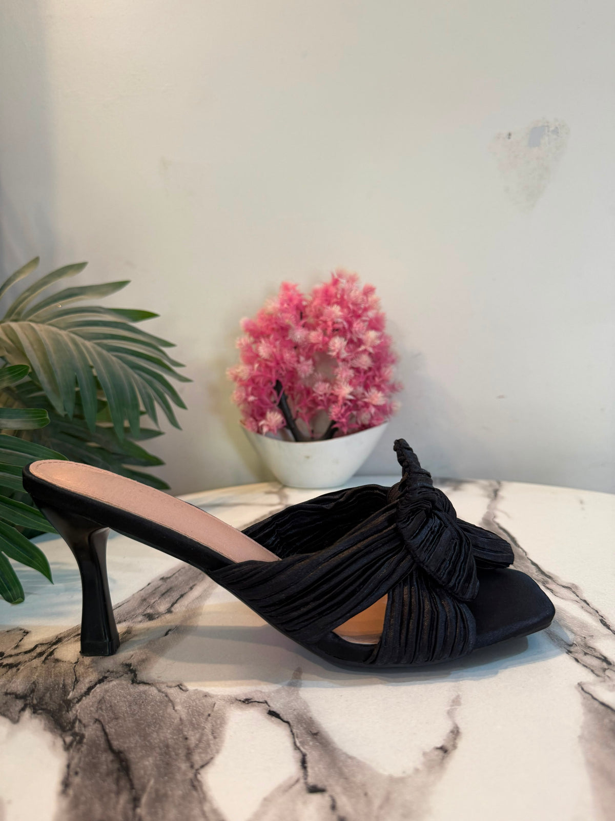 Black block heel