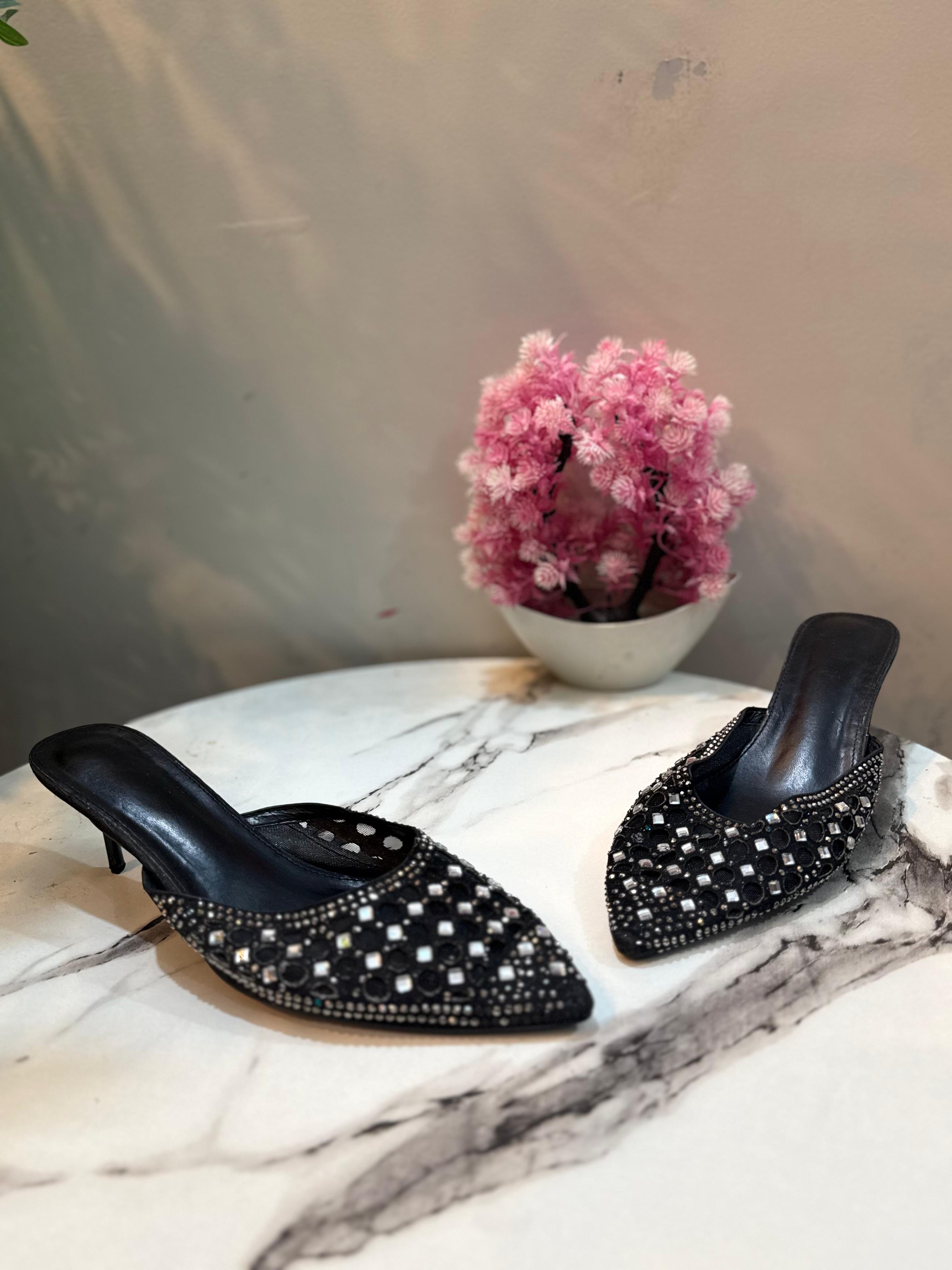 Black kitten heel
