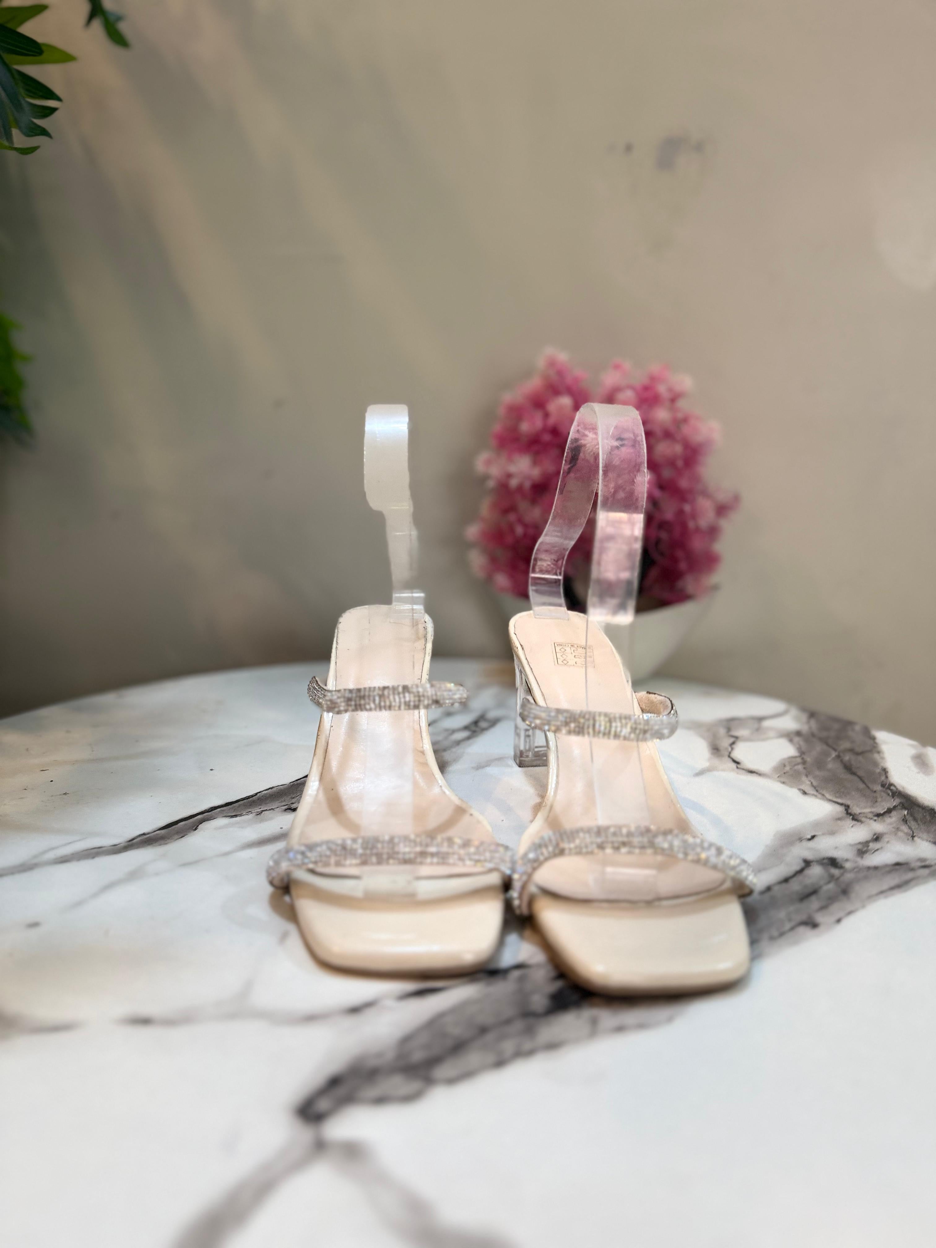 Transparent heel