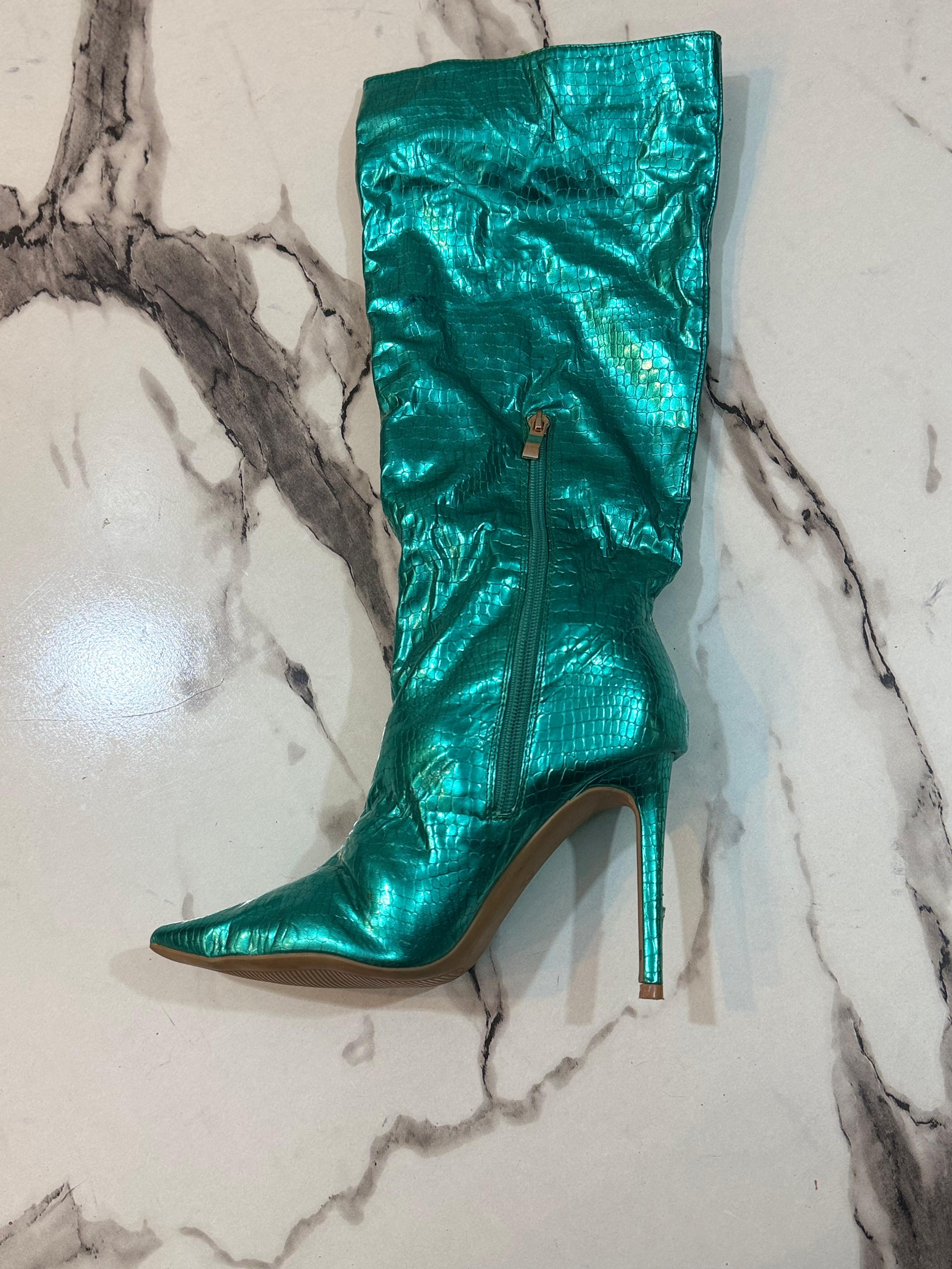 Metallic tea patent leather long boot (unknown)