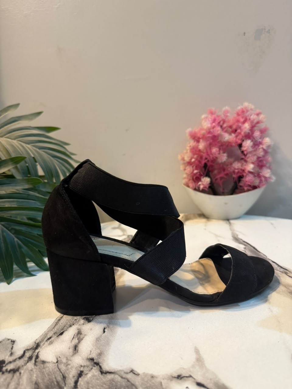 Liz claiborne