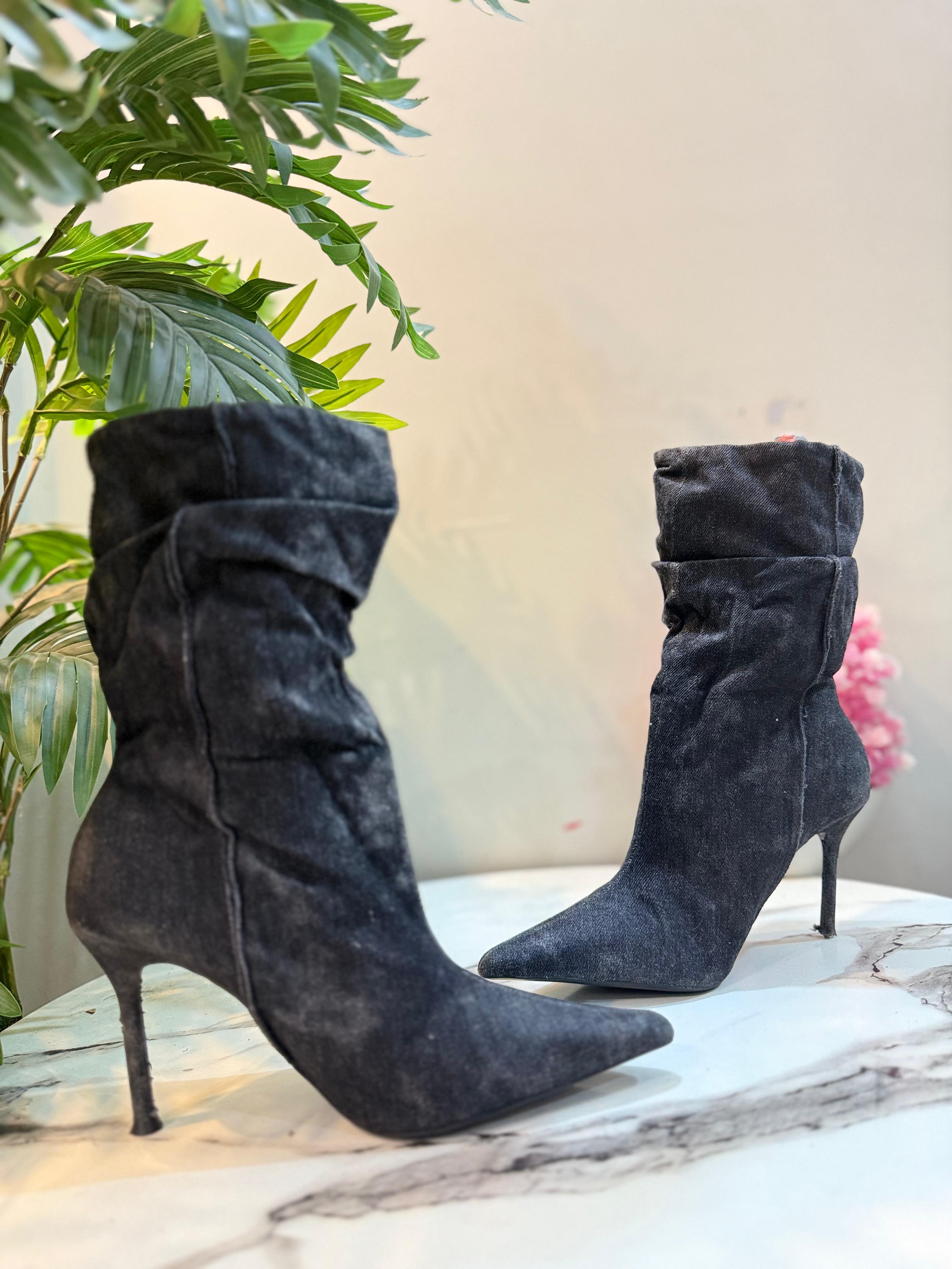 Black suede ankle boot (zara)