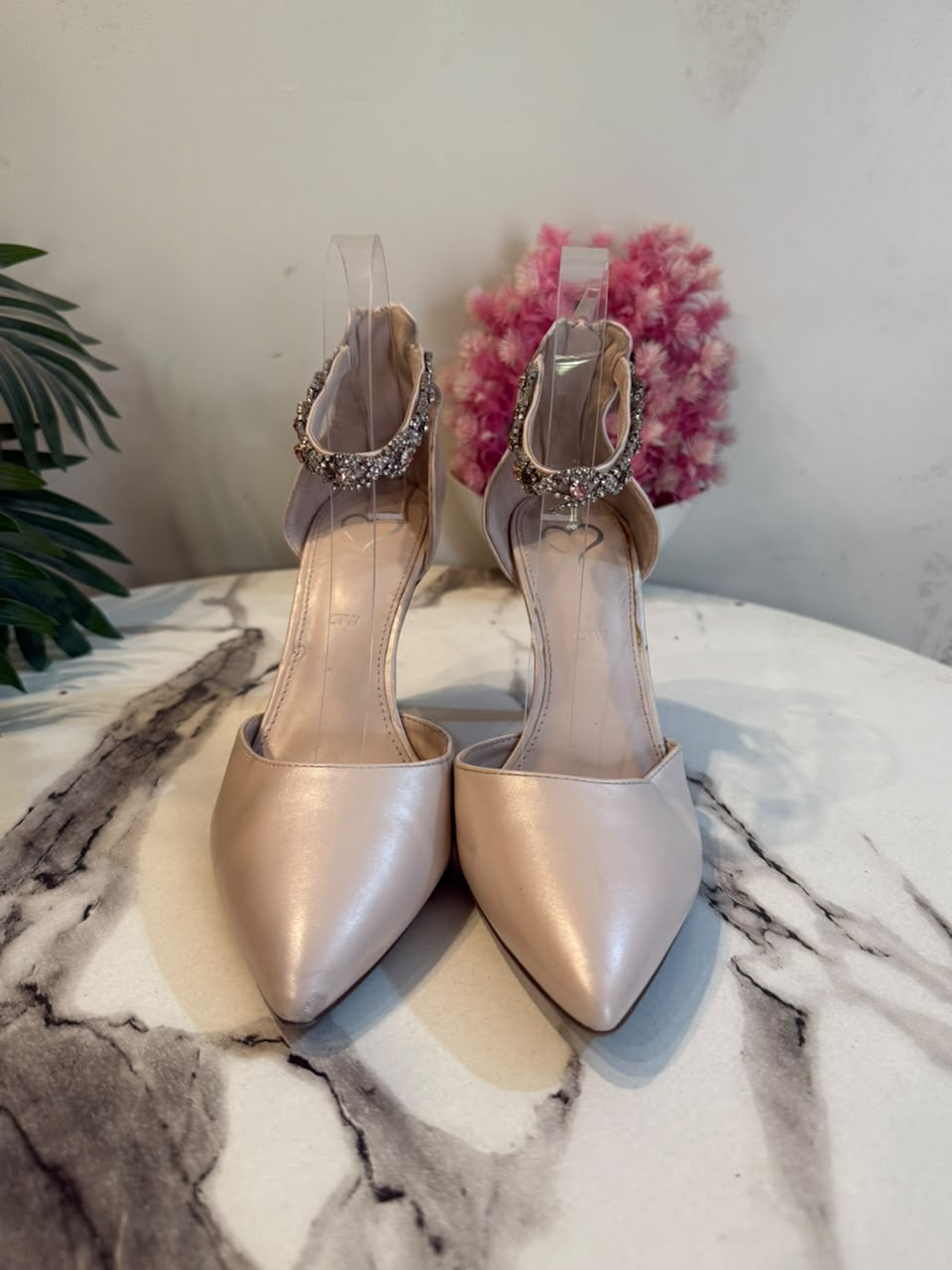 Skin coat shoes
