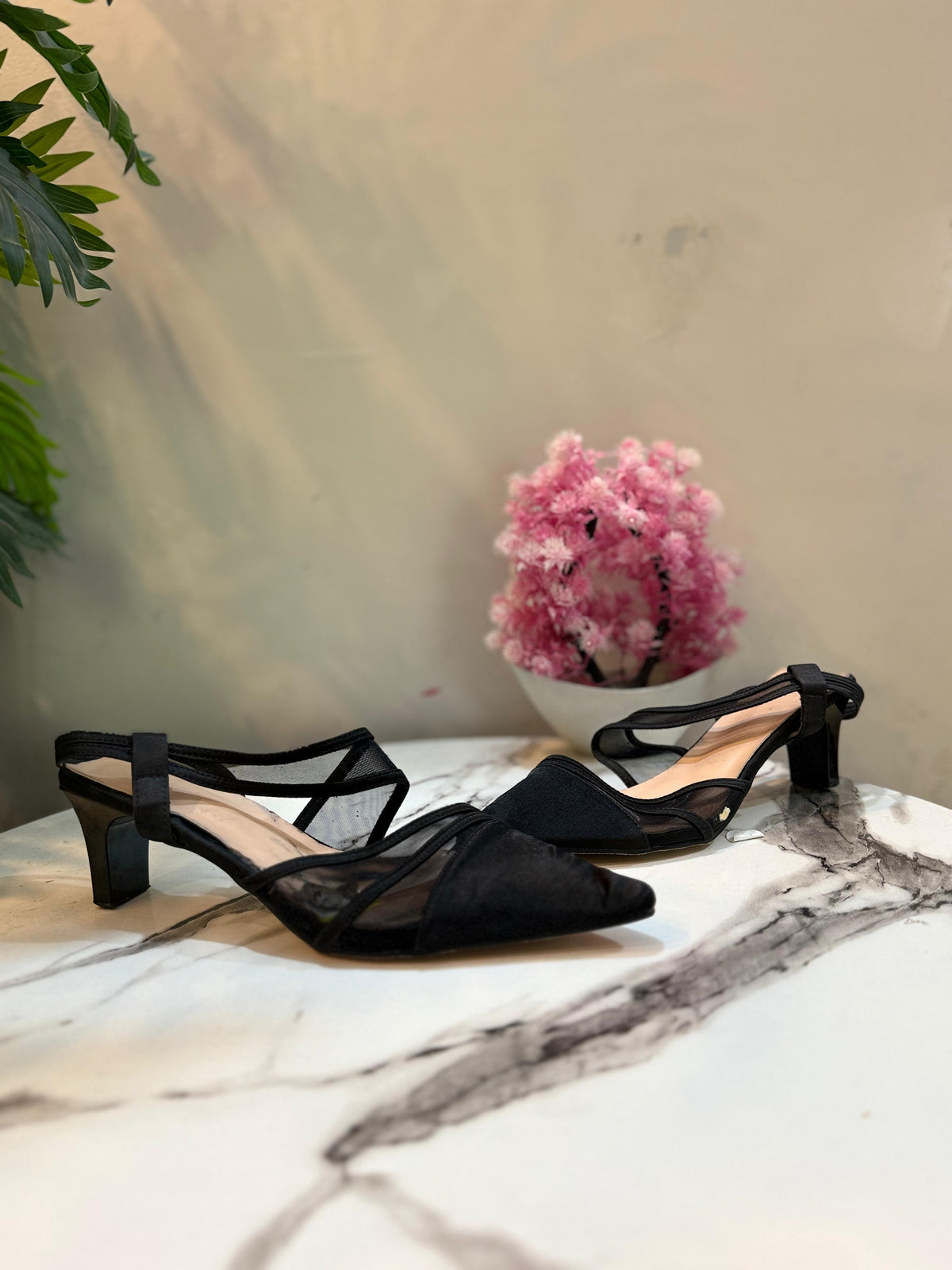 Black coat shoe