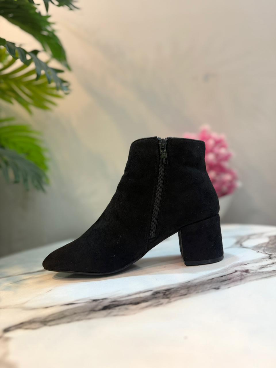 Black suede zipper ankle boot (Jenny fairy)