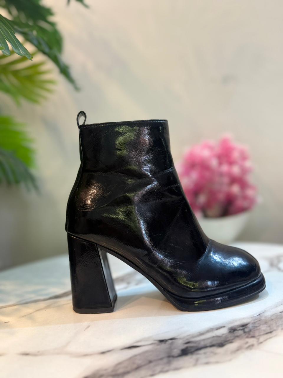 Black patent zipper ankle boot (Unknown)