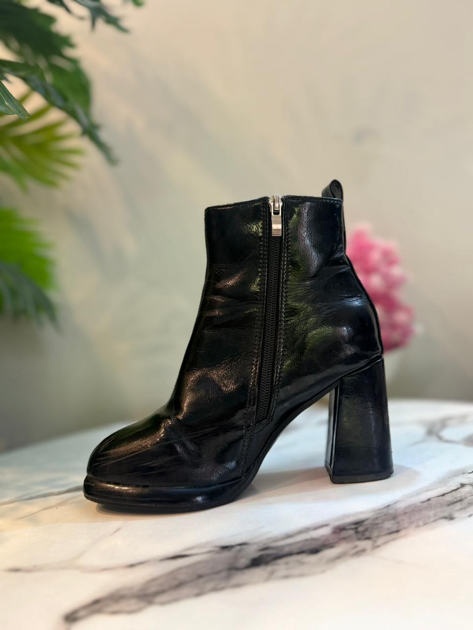 Black patent zipper ankle boot (Unknown)