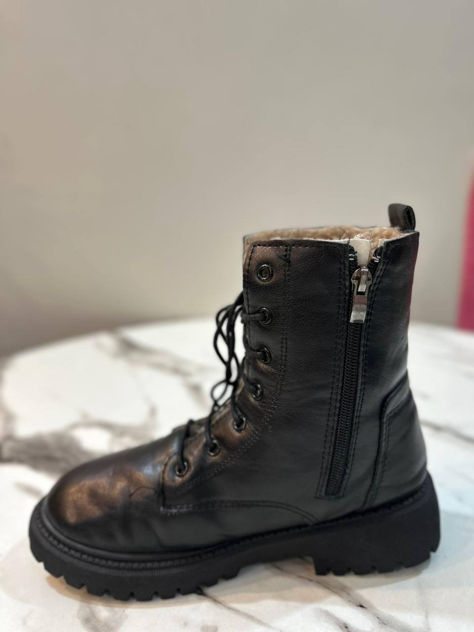 black leather lace up zipper ankle boots (fashion)