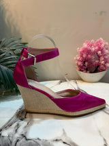 Pink wedge coat shoes