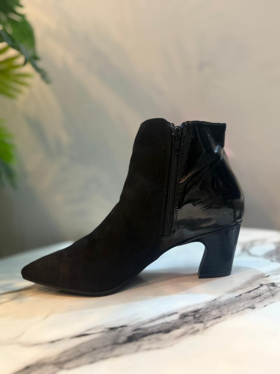 Black suede zipper ankle boot (Graceland)