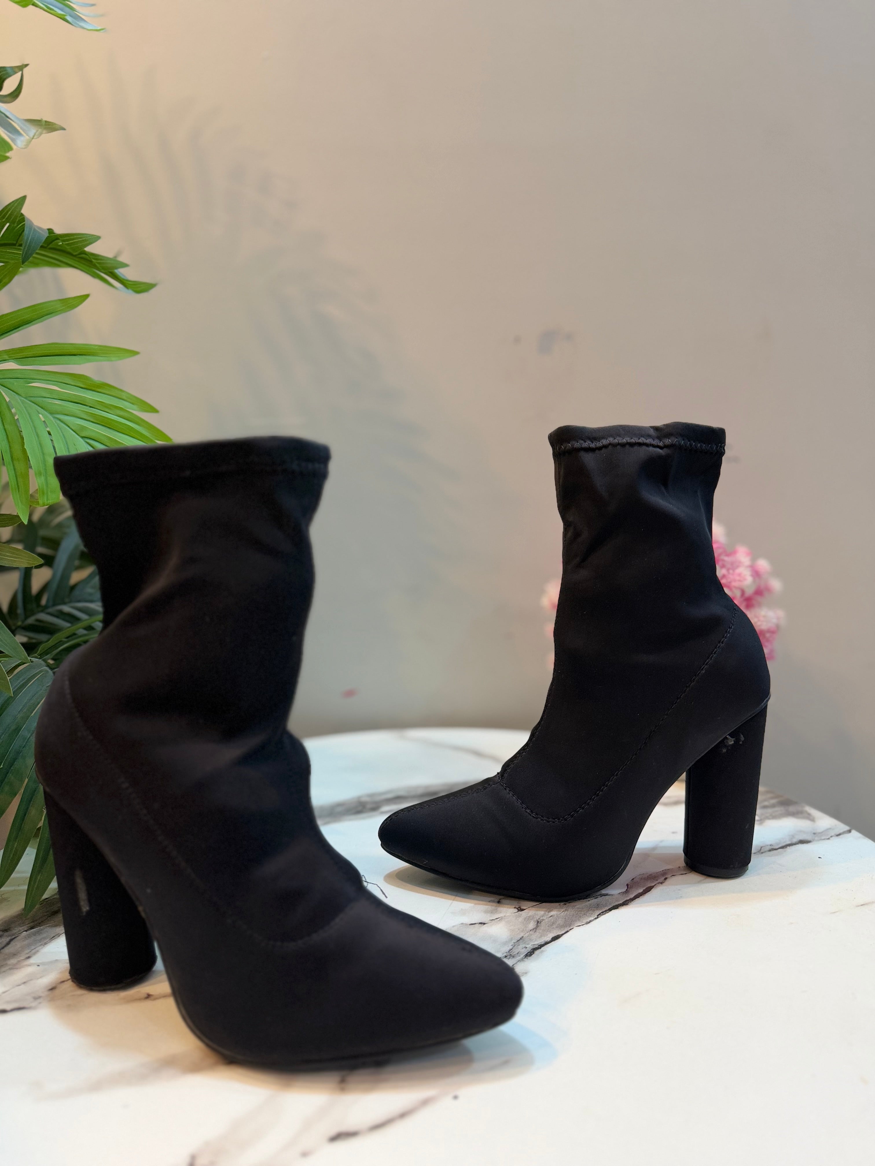 Black satin ankle boot( boohoo)