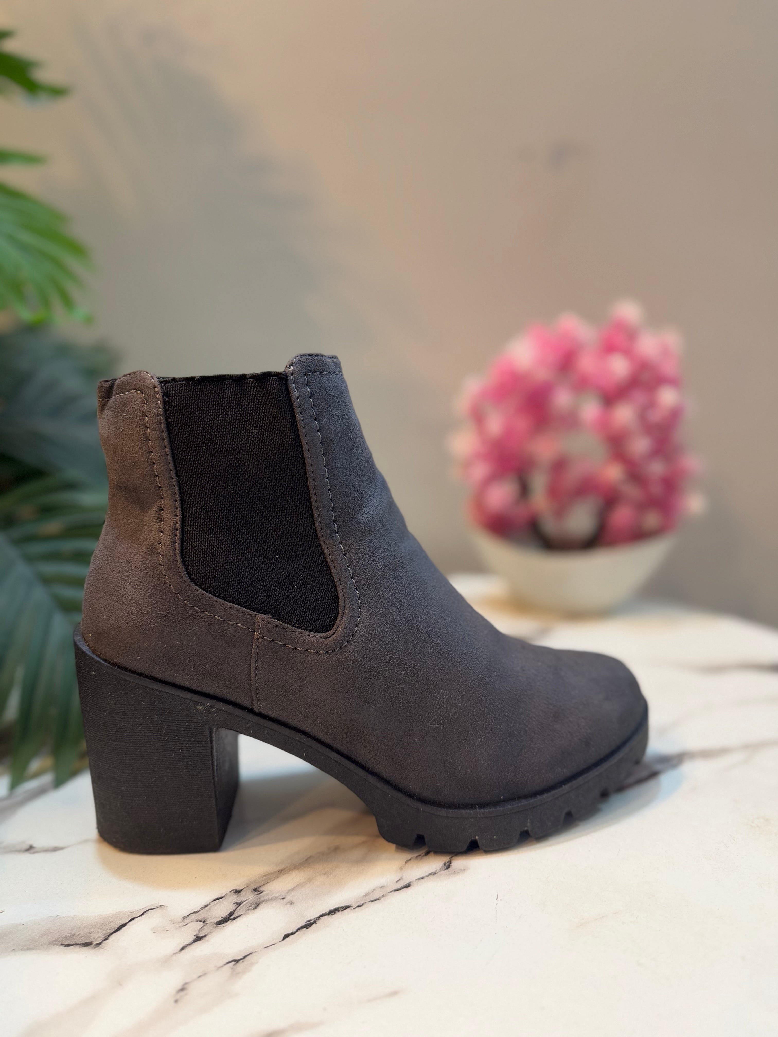 Grey chelsea suede zipper ankle boot (Graceland)
