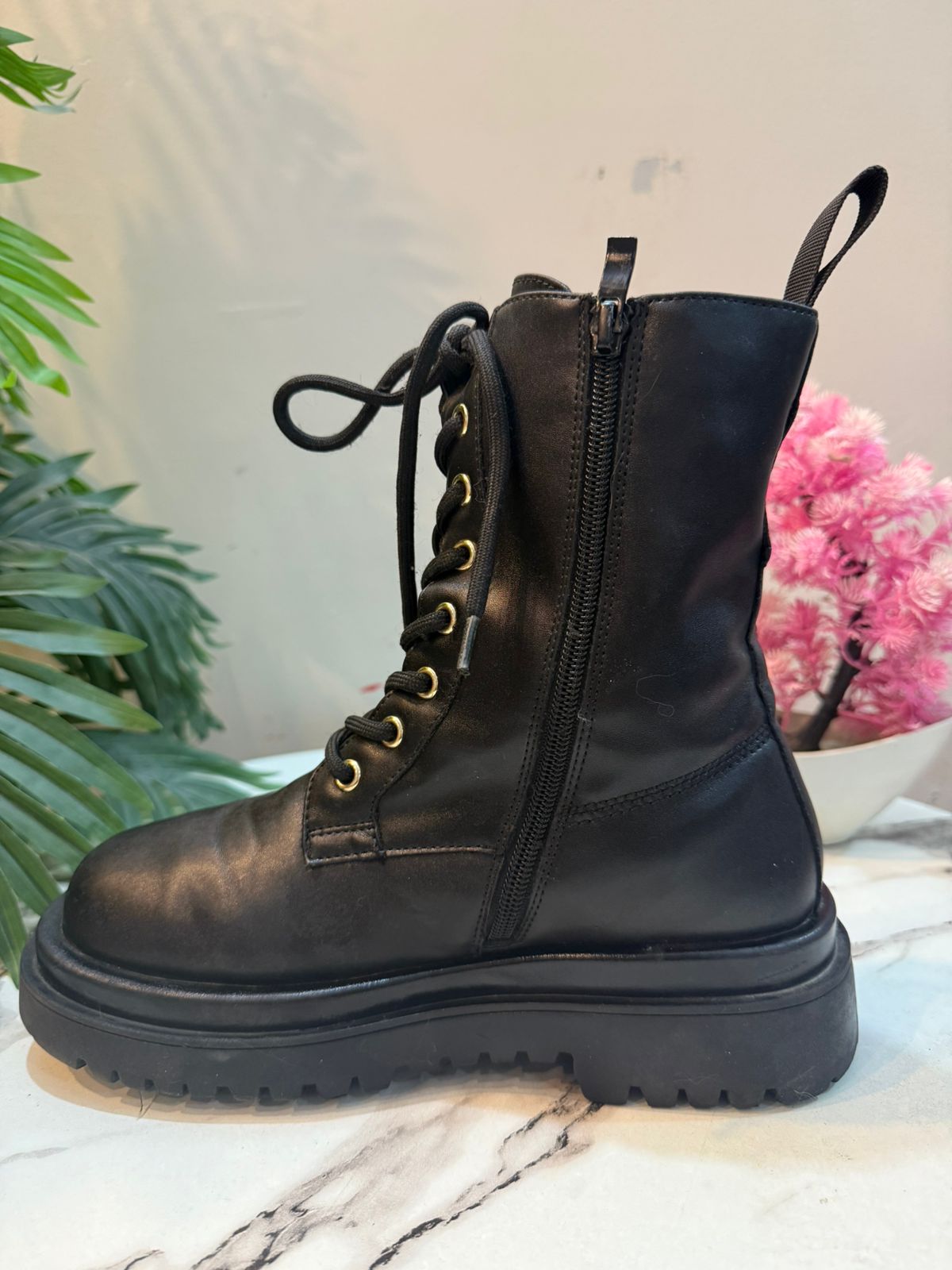 Leather zipper laceup black ankle boot