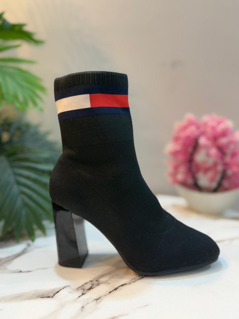 Black sock ankle boots )tommy jeans)