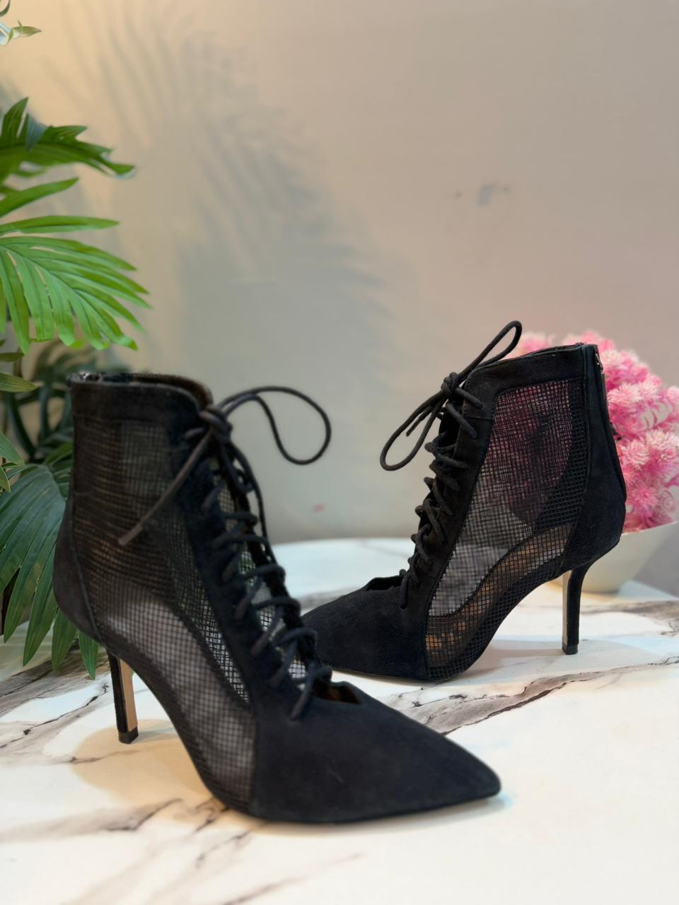 Black net laceup ankle boots(Zara)