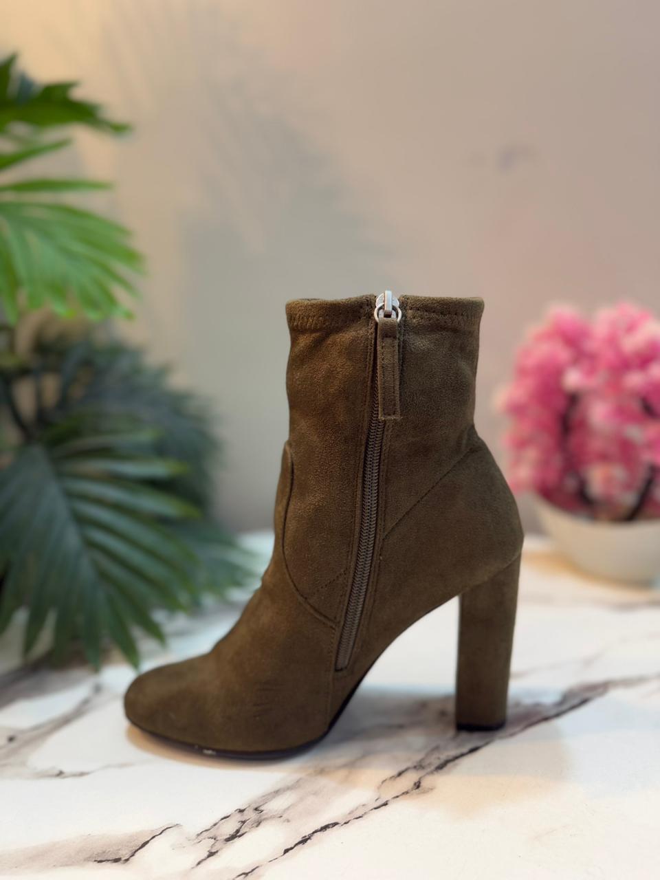 Army greem suede zipper ankle boot