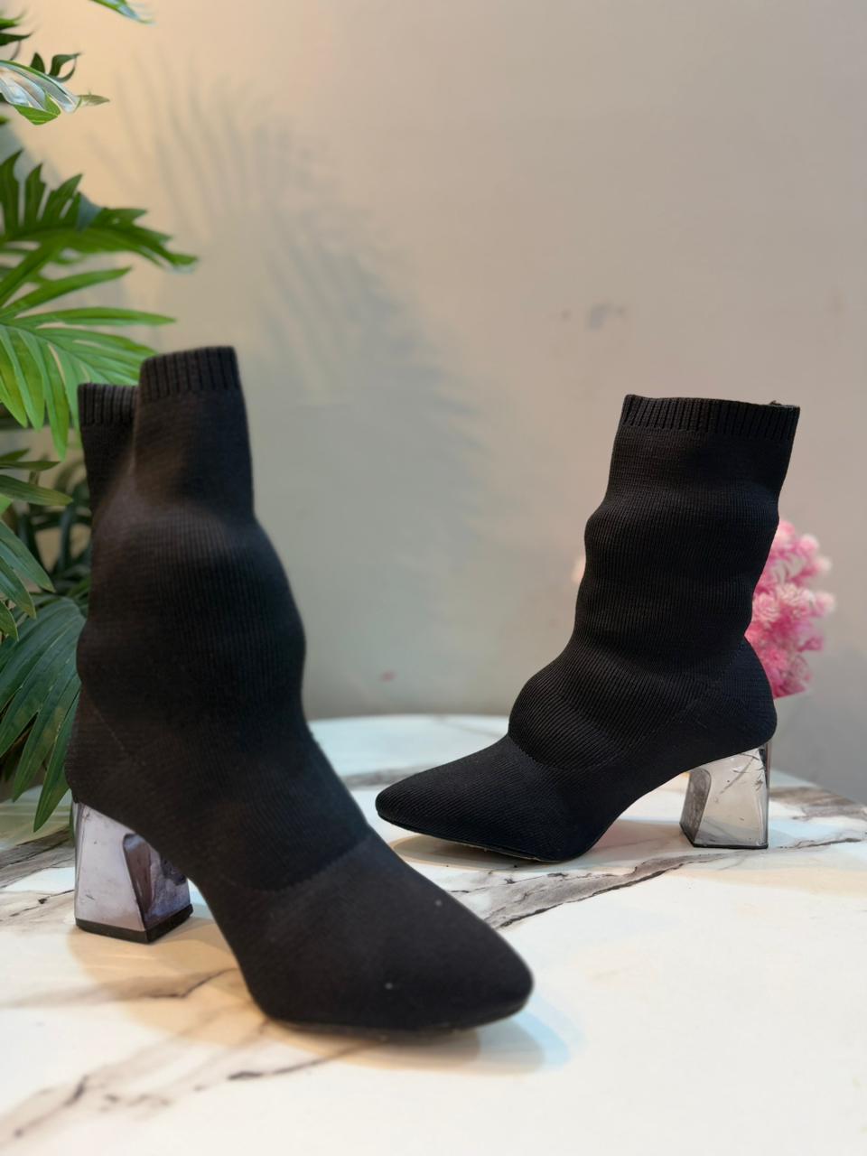 Black sock ankle boots(Unknown)