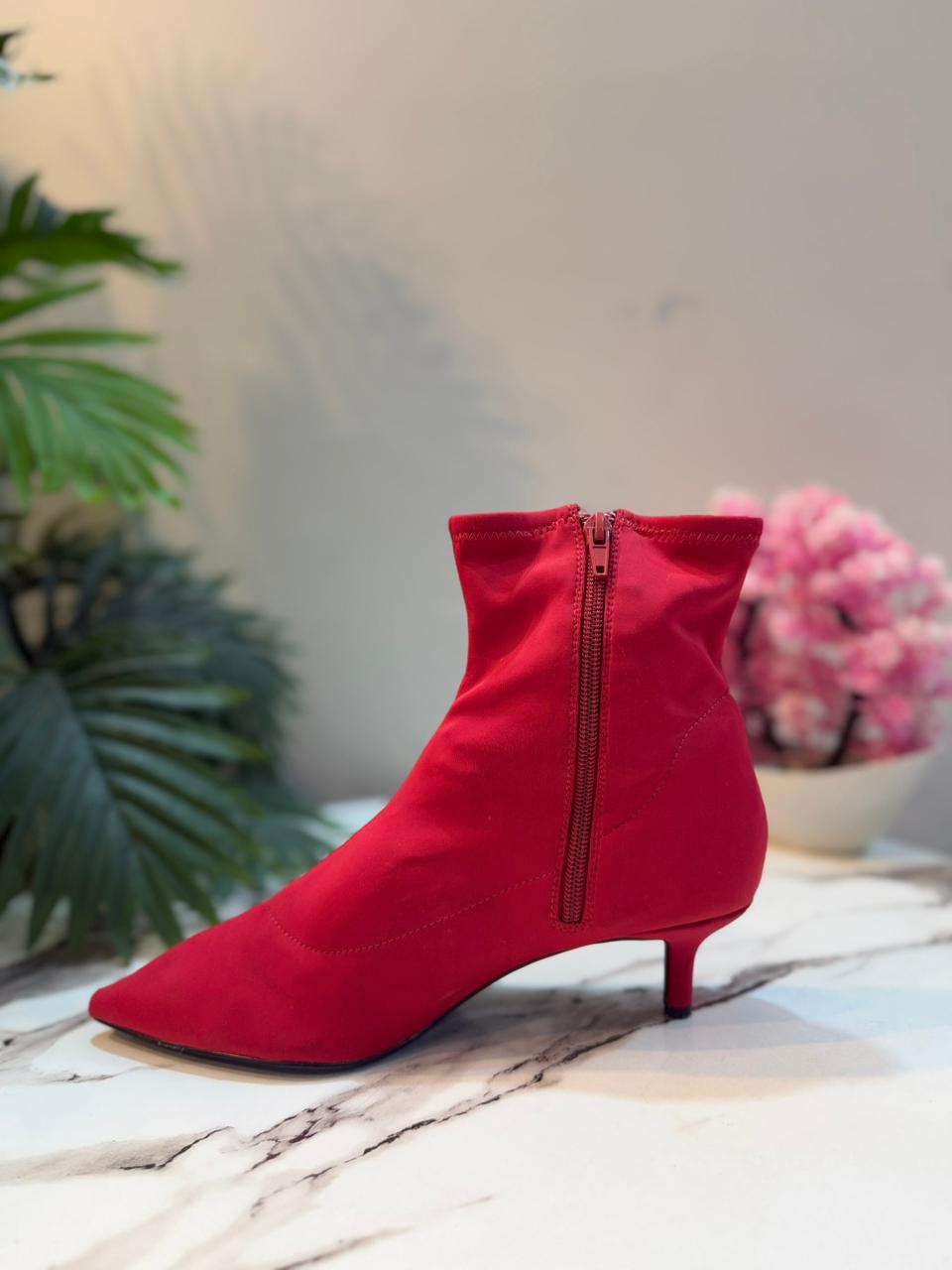 Red satin kitten heel zipper boot (Another A)