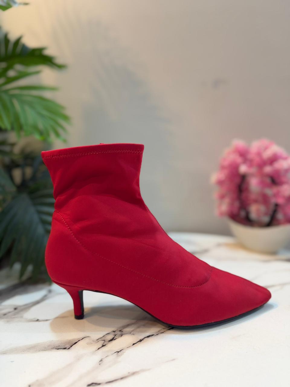 Red satin kitten heel zipper boot (Another A)