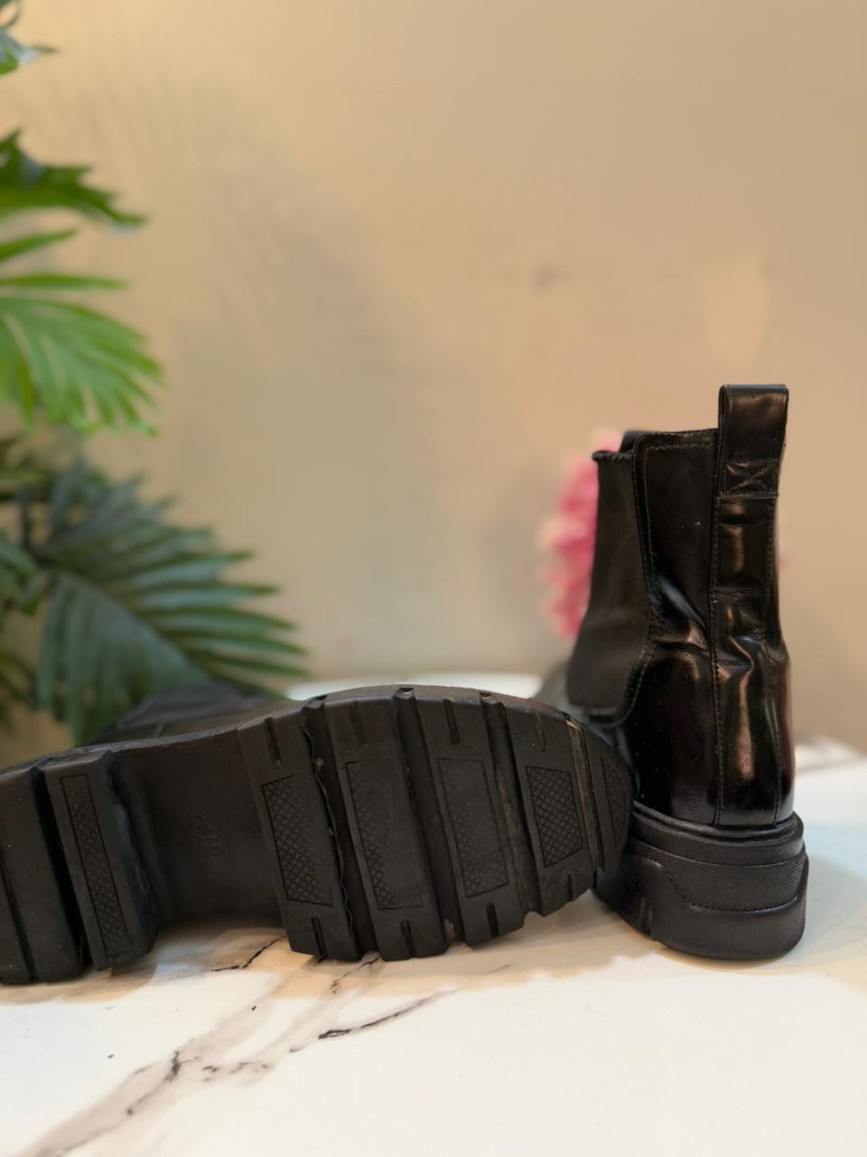 Black patent leather chelsea ankle boot