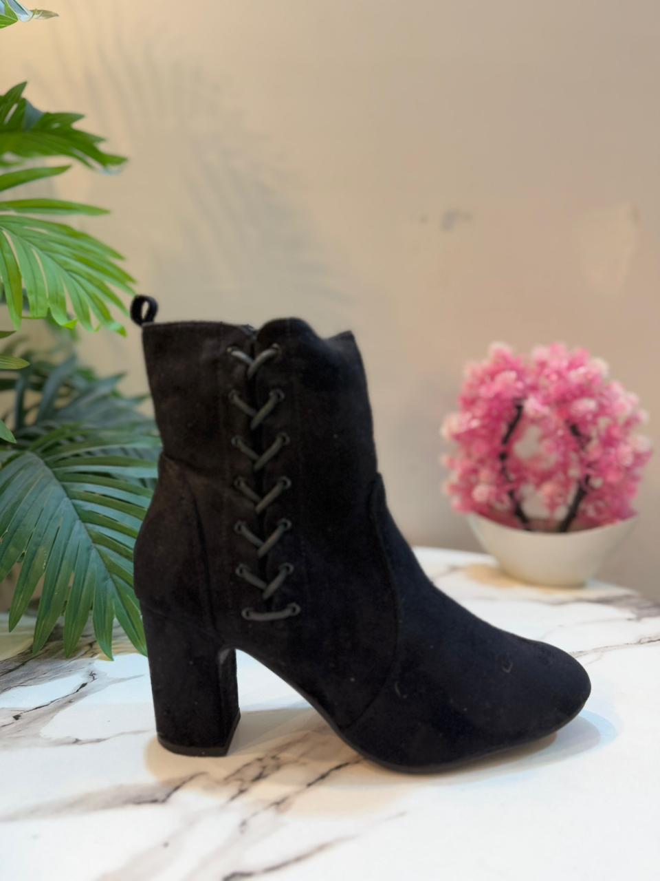 Black suede zipper ankle boot(Crazy Shoes)