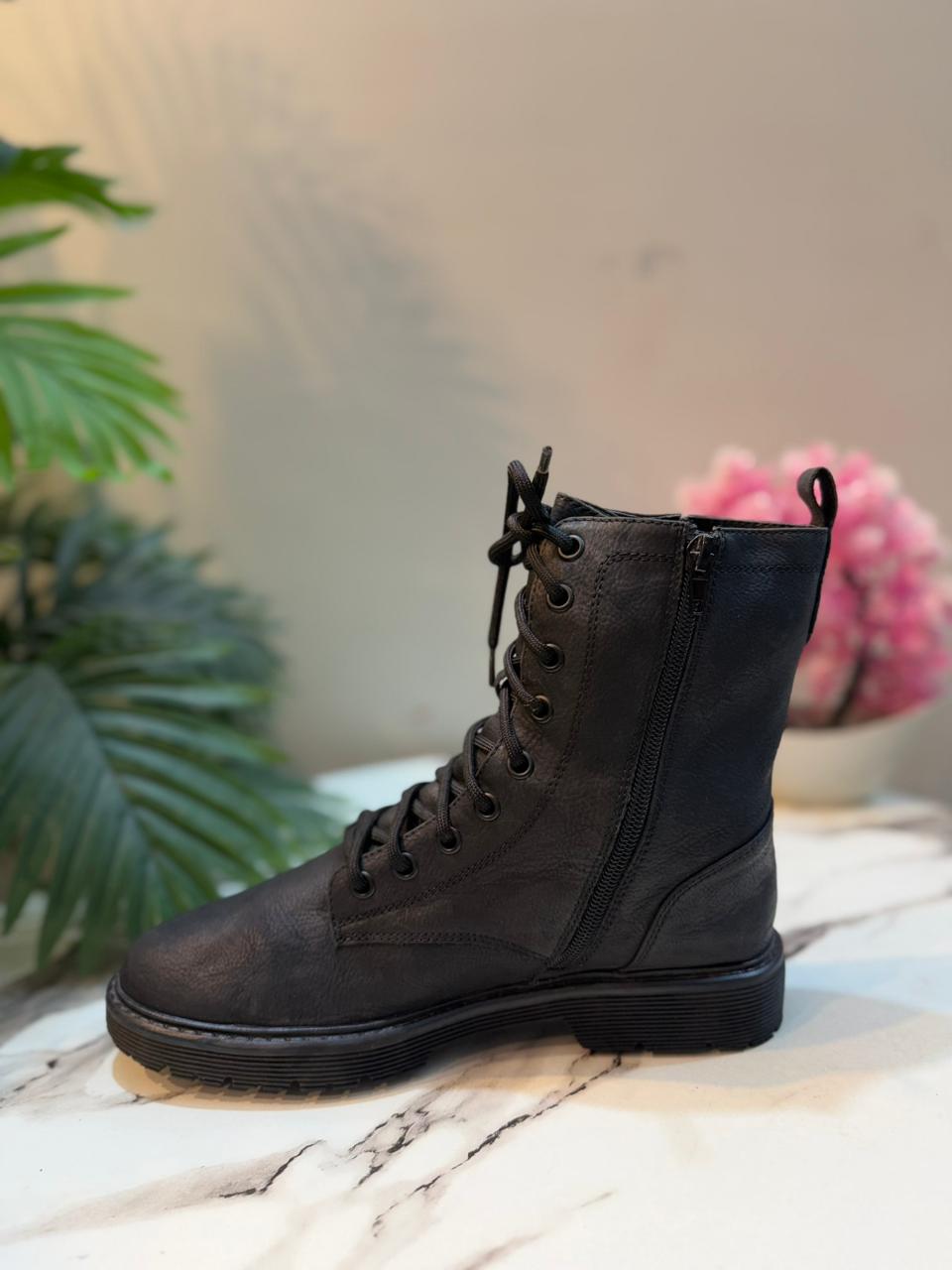 Black leather laceup ankle boot with side zipper (Graceland)