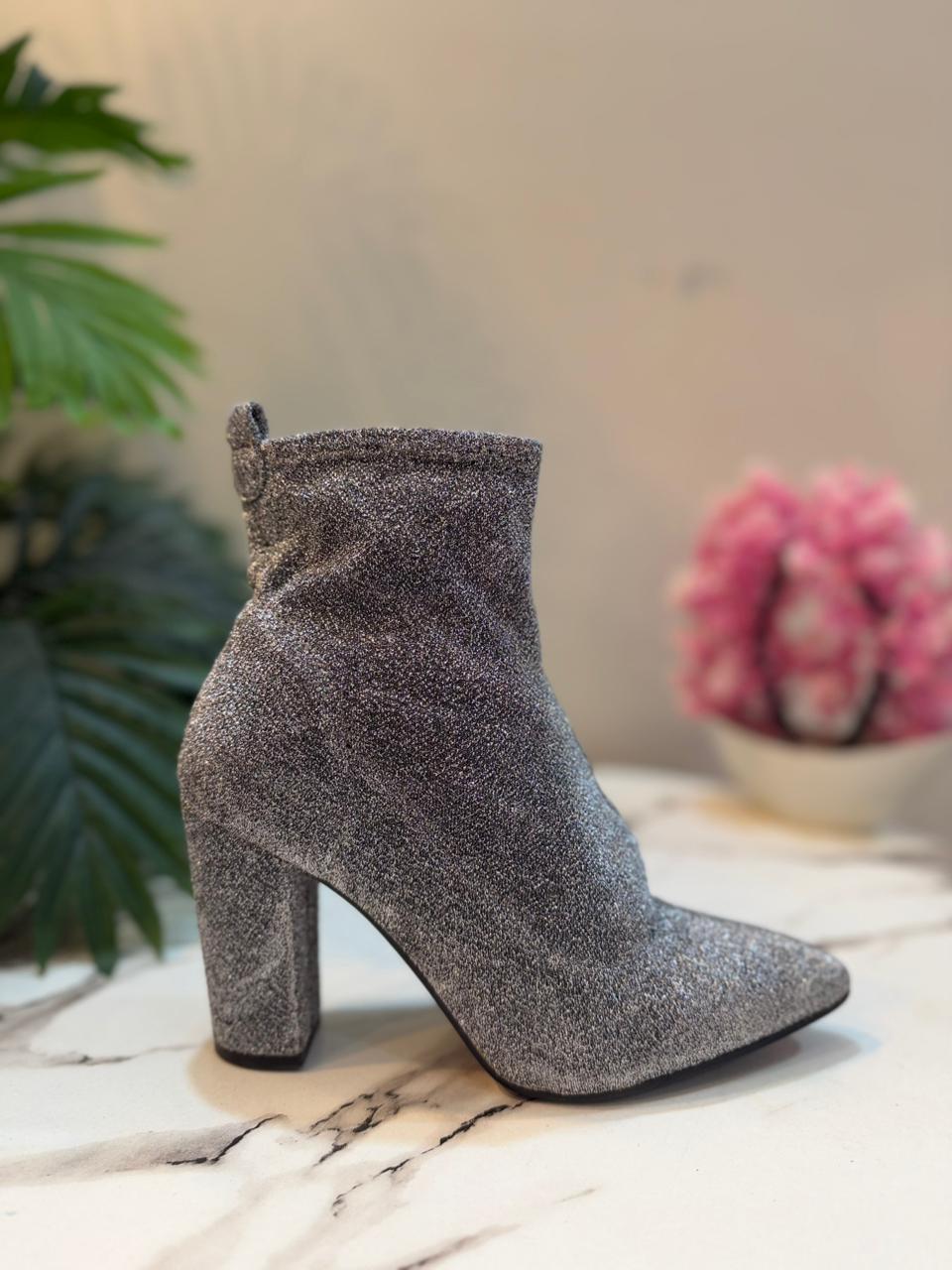 Grey shimmery ankle boot (sacha essential)