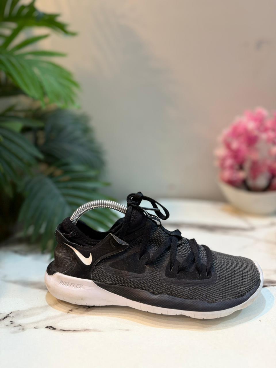 Eur 36.5 | Nike
