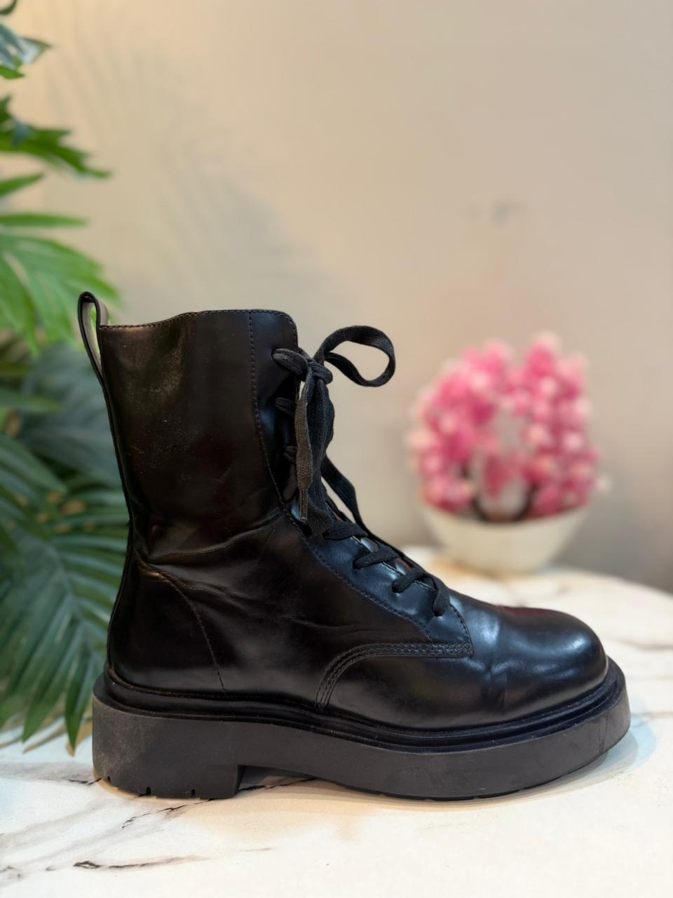 Black leather zipper laceup ankle boot (H&M)