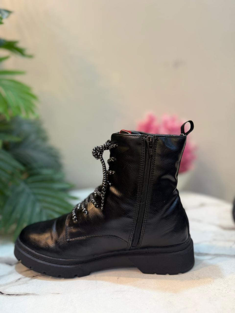 Black leather laceup zipper ankle boot (Disnep)
