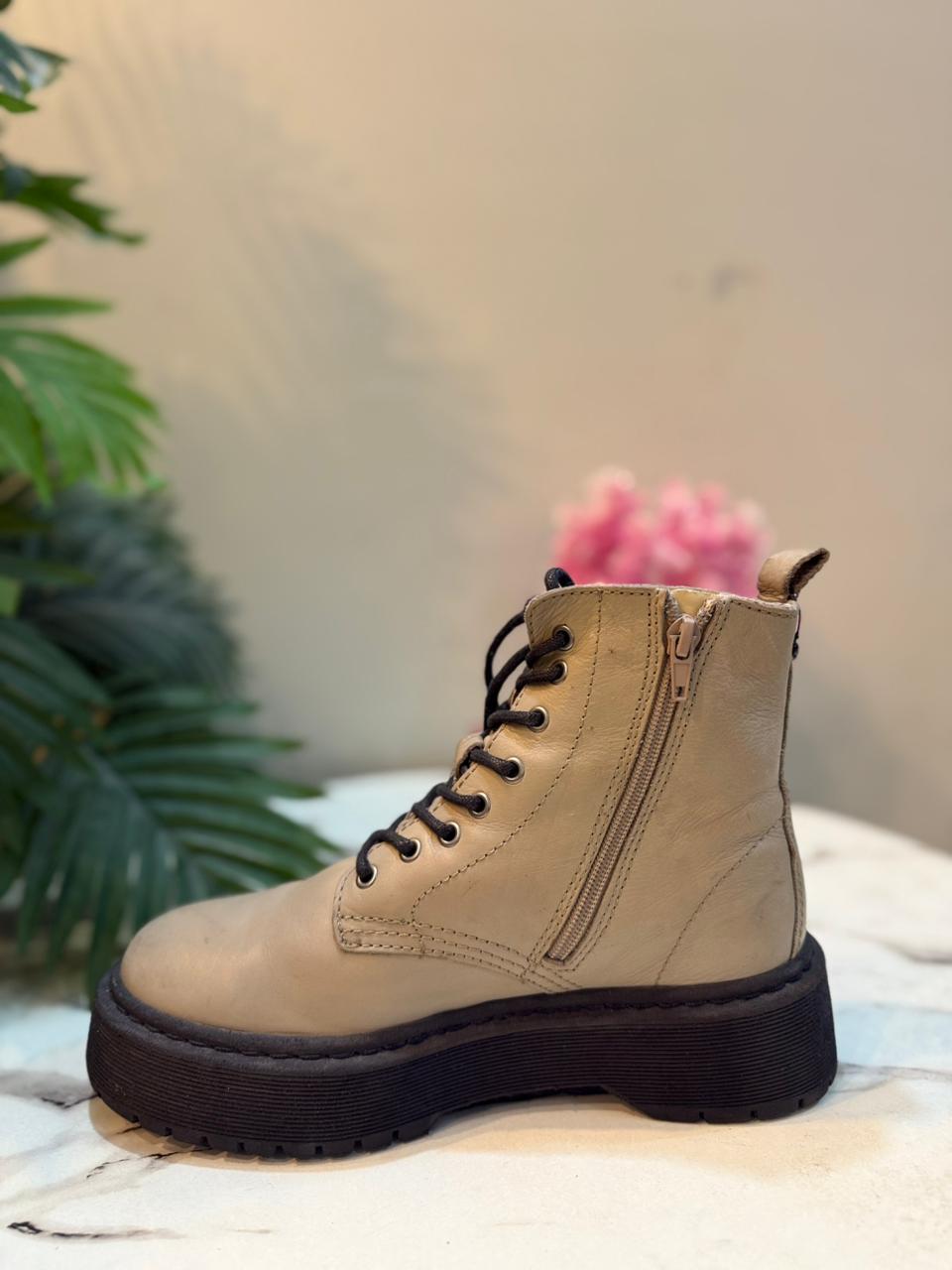 Beige leather laceup zipper ankle boot (Xoxo)