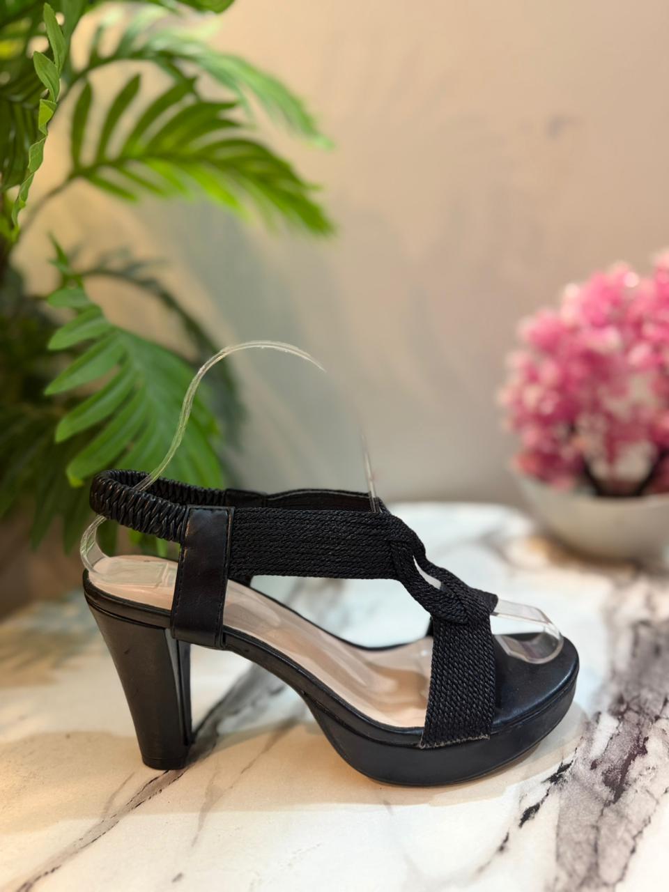 Black block heel