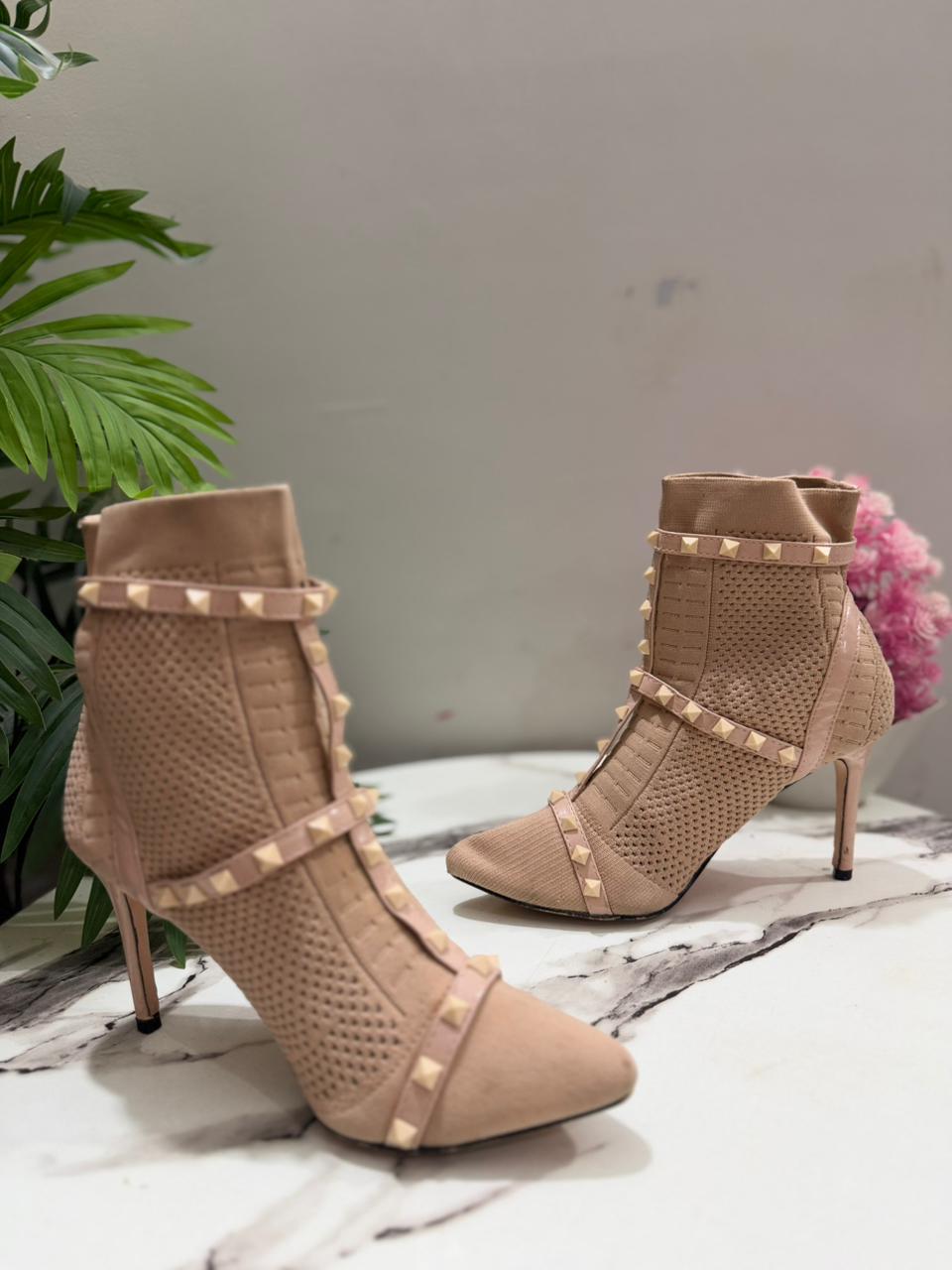 Nude beige sock heeled ankle boot(catherine )