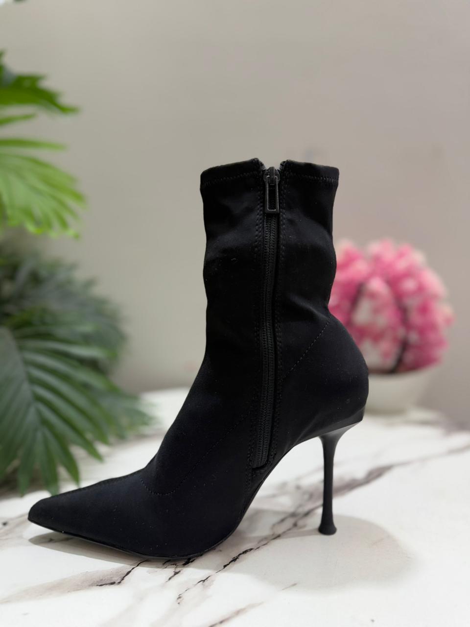 Black satin side zipper heeled ankle boot (zara )