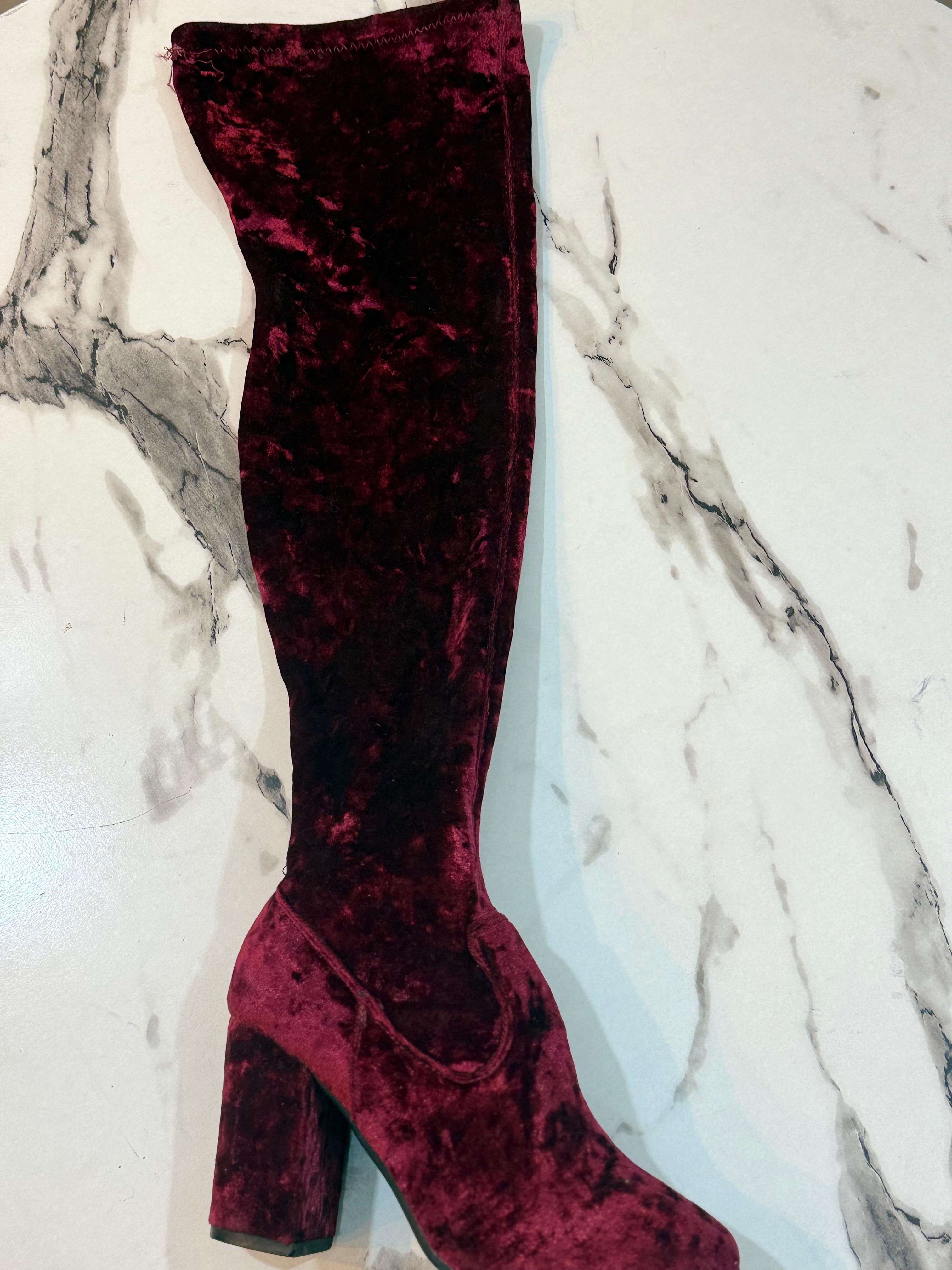 Burgundy patent velvet zipper ankle long boot (unknown)