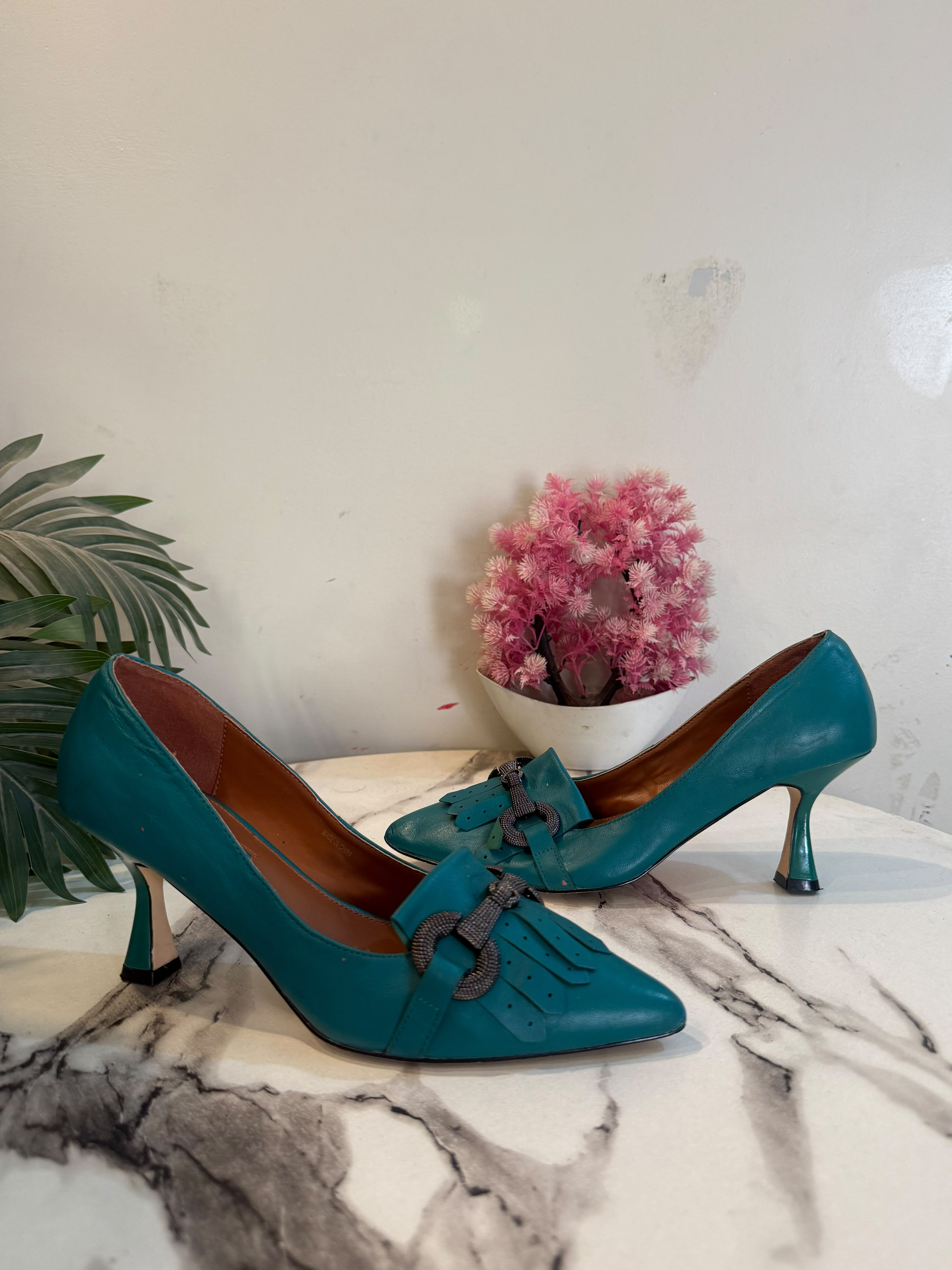 Green coat shoes