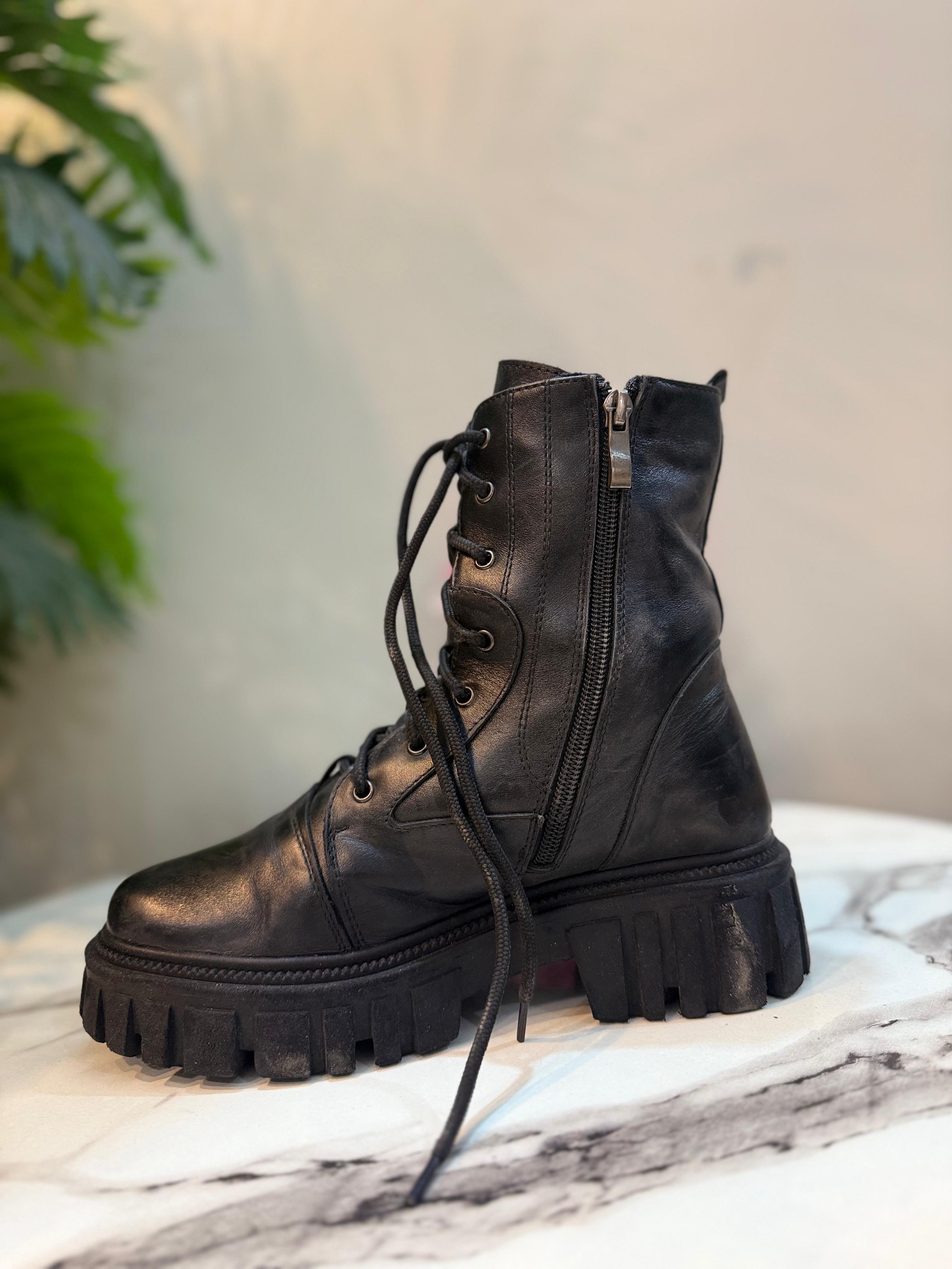 Black leather zipper lace up ankle boot (unknown)